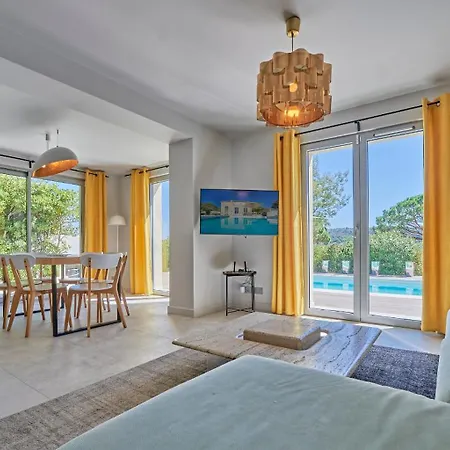 Bleu Tropez Villa